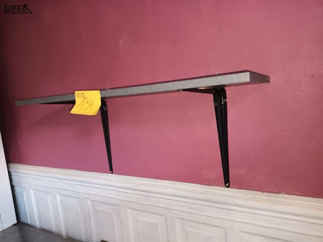 Lot 134 - muurplank - afbeelding 2 van  3