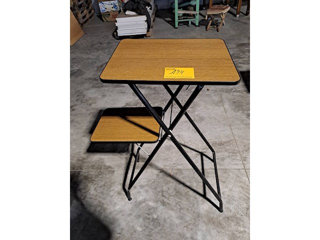 Lot 134 - vintage reflecta petro dia- of beamertafel '60 - afbeelding 1 van  2