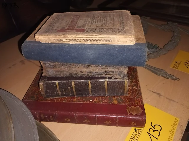 Lot 135 - antieke boeken. 5 stuks - afbeelding 2 van  7