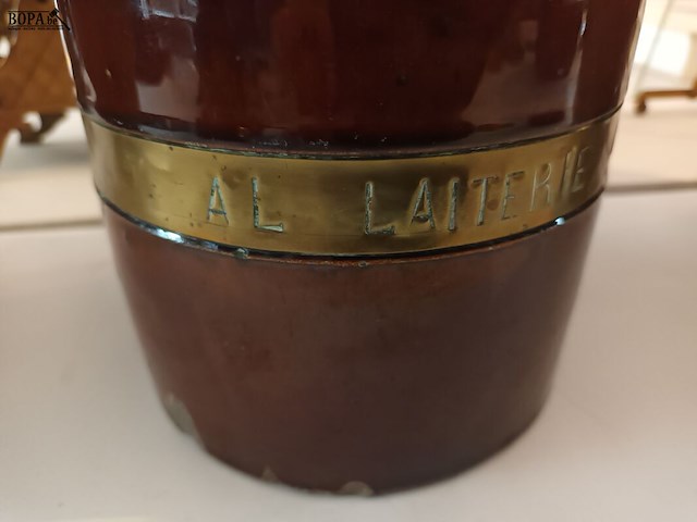 Lot 135 - antieke boterpot met deksel - afbeelding 3 van  5
