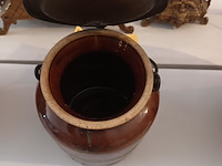 Lot 135 - antieke boterpot met deksel - afbeelding 5 van  5