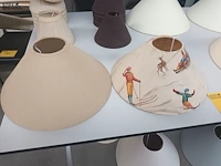 Lot 135 - lampenkappen. 23 stuks - afbeelding 3 van  6