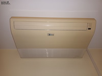 Lot 135 - rhoss opbouw airco/verwarming - afbeelding 1 van  3