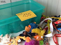 Lot 135 - sleutelhangers. 40 stuks - afbeelding 1 van  5