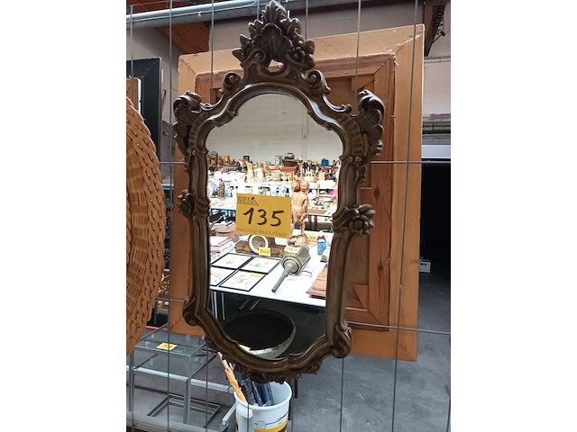 Lot 135 - vergulde spiegel - afbeelding 1 van  3