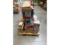 Lot 13511 – huishoudtoestellen & retourmix (grote pallet) - afbeelding 5 van  5