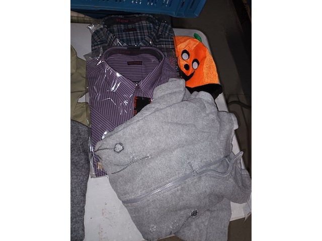 Lot 136 - herenkledij. 12 stuks - afbeelding 4 van  4