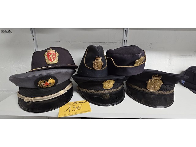 Lot 136 - noorwegen 6 stuks - afbeelding 1 van  5