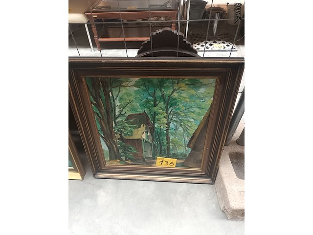 Lot 136 - schilderij huis en bos - afbeelding 1 van  4