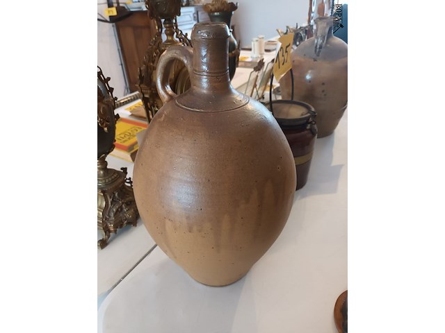 Lot 136 - stenen kruik - afbeelding 3 van  3