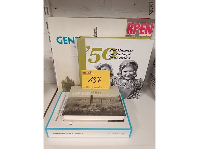 Lot 137 - boeken over vlaanderen. 5 stuks - afbeelding 1 van  4
