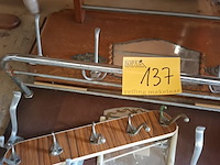 Lot 137 - vintage muurkapstok. 3 stuks - afbeelding 2 van  3