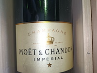 Lot 138 - fles moët & chandon van 3 liter - afbeelding 2 van  3