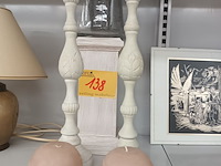 Lot 138 - kandelaars - 3 stuks - afbeelding 1 van  4