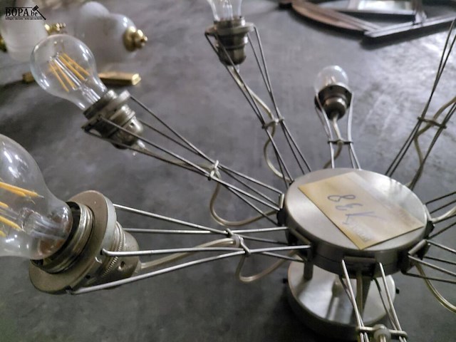 Lot 138 - lumina matrix otto plafondlamp - ontwerp van yaacob kaufman - afbeelding 2 van  4