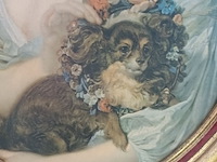 Lot 138 - ovalen kader vrouw met hondje - afbeelding 2 van  3