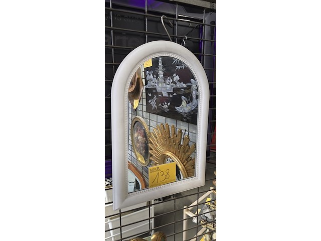 Lot 138 - spiegel landelijke stijl - afbeelding 1 van  1