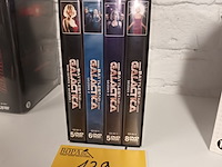 Lot 139 - dvd box battlestar galectica - afbeelding 2 van  2