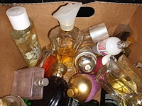 Lot 139 - parfum flessen, aangebroken. 35 stuks - afbeelding 2 van  4