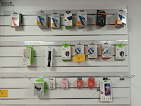 Lot 14 - accessoires voor gsm en smartwatch. 48 stuks - afbeelding 2 van  6