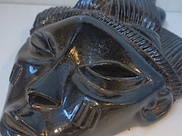 Lot 14 - afrikaanse kunst masker - afbeelding 7 van  8
