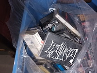 Lot 14 - audio en video cassettes - afbeelding 2 van  4