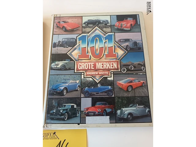 Lot 14 - boeken auto’s. 2 stuks - afbeelding 5 van  6