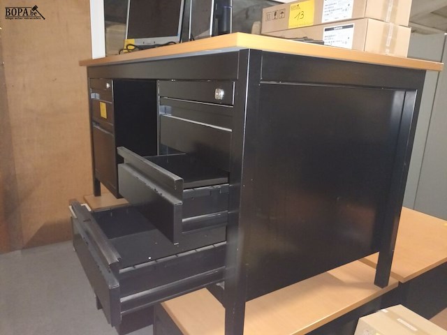 Lot 14 - bureau - afbeelding 3 van  3