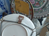 Lot 14 - chinese porseleinen sierborden - afbeelding 2 van  4