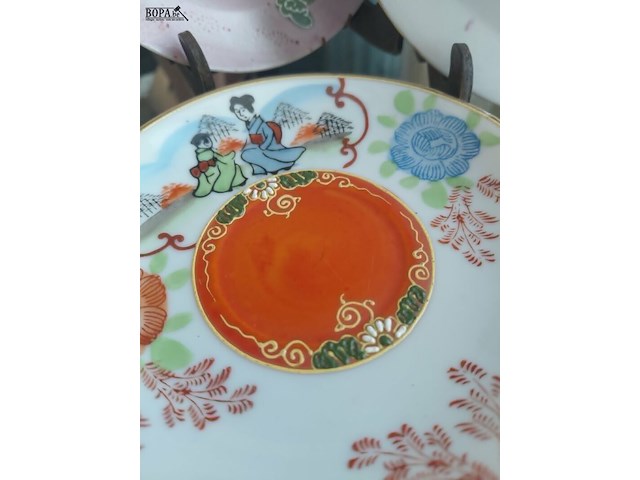 Lot 14 - chinese porseleinen sierborden - afbeelding 3 van  4