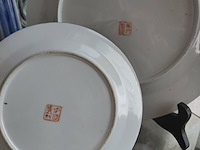 Lot 14 - chinese porseleinen sierborden - afbeelding 4 van  4