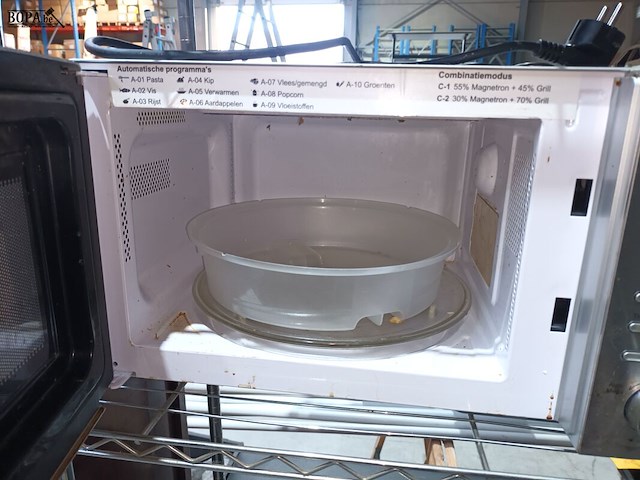 Lot 14 - combi microgolfoven silvercrest - afbeelding 2 van  3