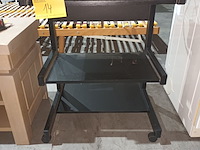 Lot 14 - computertafel - afbeelding 1 van  4