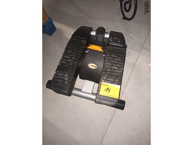 Lot 14 - fitness step toestel - afbeelding 1 van  4