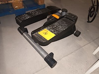 Lot 14 - fitness step toestel - afbeelding 2 van  4