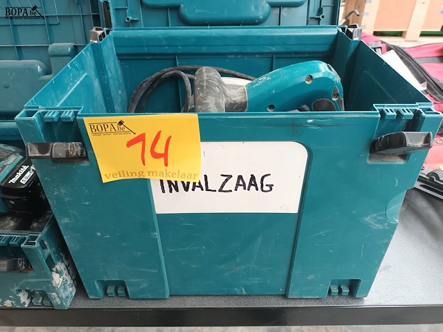 Lot 14 - invalzaag makita - afbeelding 4 van  4