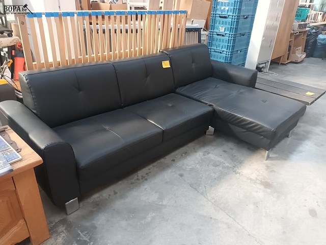 Lot 14 - lederen hoeksalon - afbeelding 1 van  3