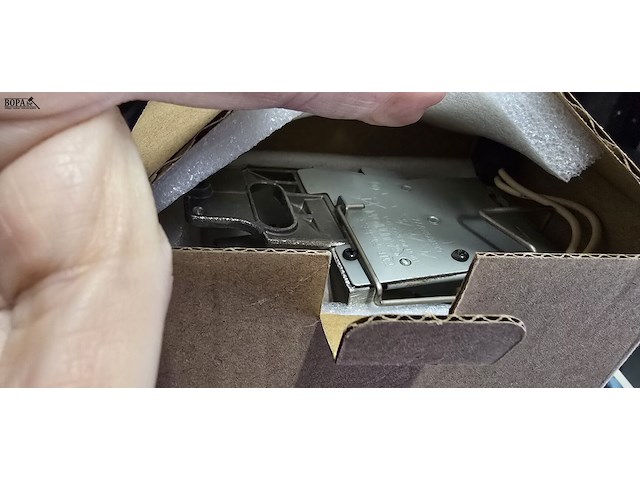 Lot 14 - lot inbouwarmaturen, beamerlamp…ong 16 stuks - afbeelding 3 van  4