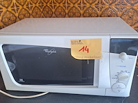 Lot 14 - microgolfoven whirlpool