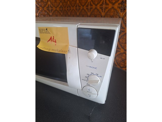 Lot 14 - microgolfoven whirlpool - afbeelding 3 van  5