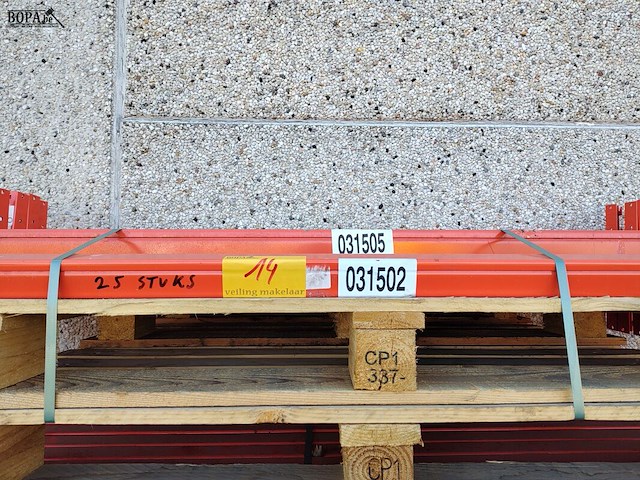 Lot 14 - palletstelling met 12 staanders - afbeelding 5 van  6