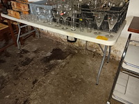 Lot 14 - plooibare pvc-tafels - 2 stuks