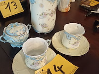 Lot 14 - porselein theestel. 4 stuks - afbeelding 4 van  4
