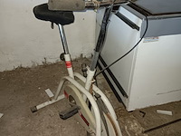 Lot 14 - retro hometrainer