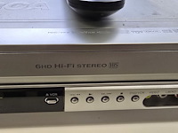 Lot 14 - targa dvd-videp player met afstandsbediening - afbeelding 3 van  6