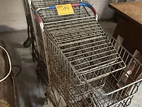 Lot 14 - vintage metalen winkelwagentjes - 4 stuks