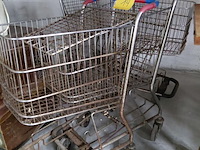 Lot 14 - vintage metalen winkelwagentjes - 4 stuks - afbeelding 3 van  6