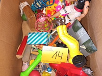 Lot 14 - vintage speelgoed. 1 doos