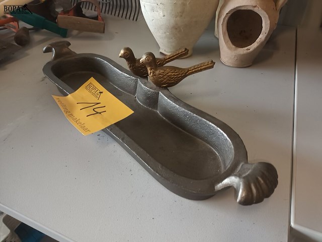 Lot 14 - vogeldrinkbak - afbeelding 3 van  3