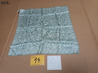 Lot 14 - zijden sjaal de morteuil